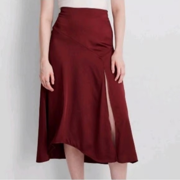 NWT XXL Burgundy silky Skirt - Picture 1 of 2